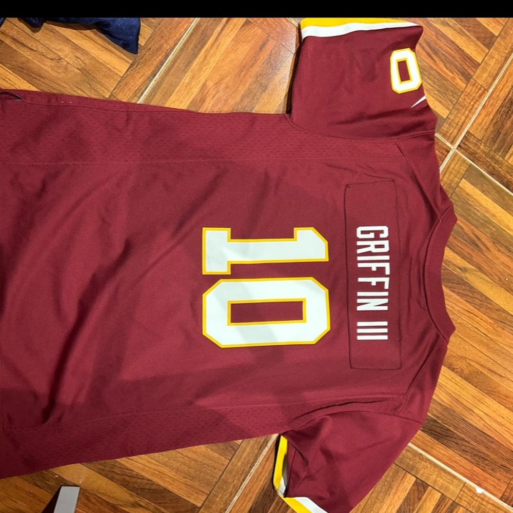 Jersey - Picture 2 of 2